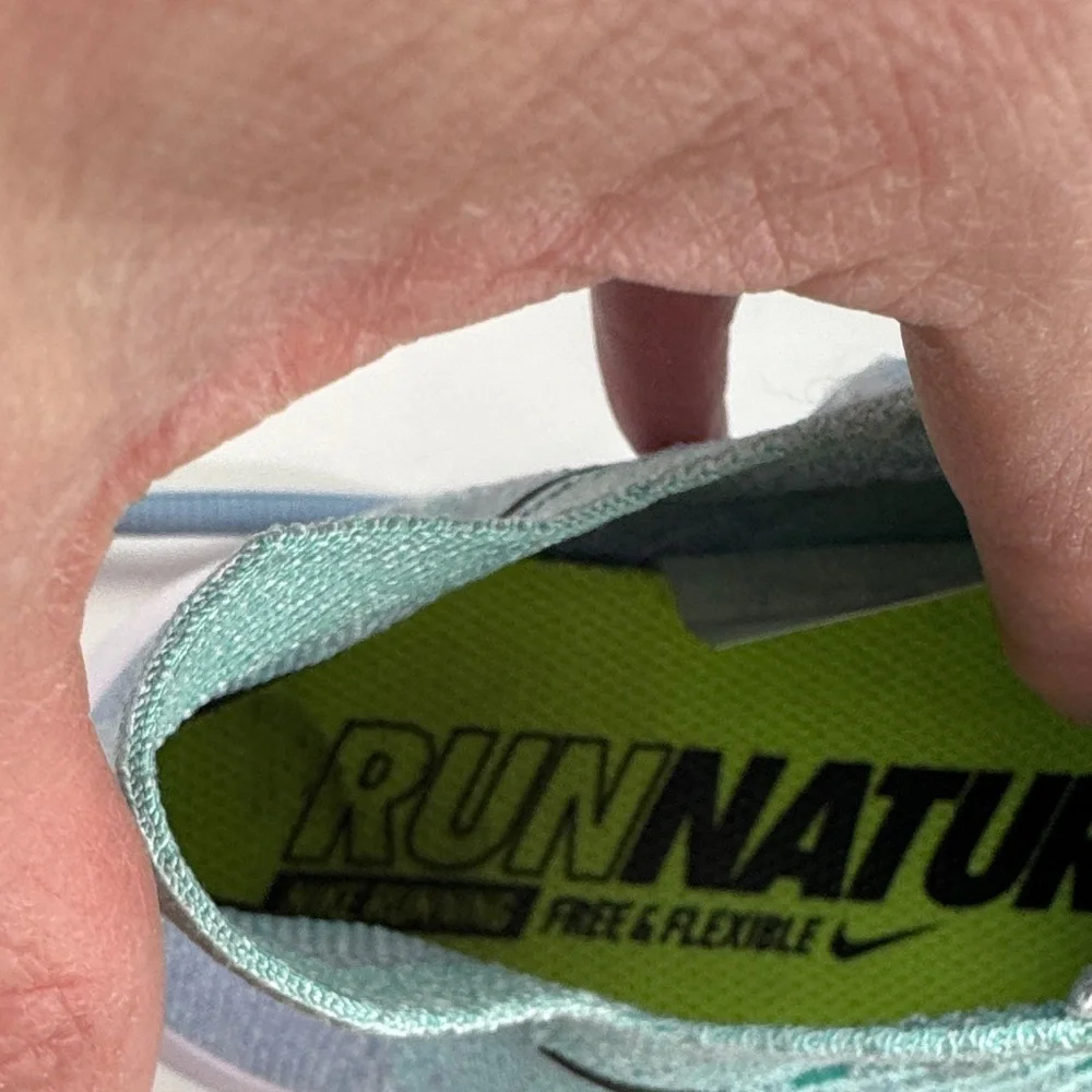 Nike Women's Aqua and Black Athletic Shoes - Picture 8 of 10